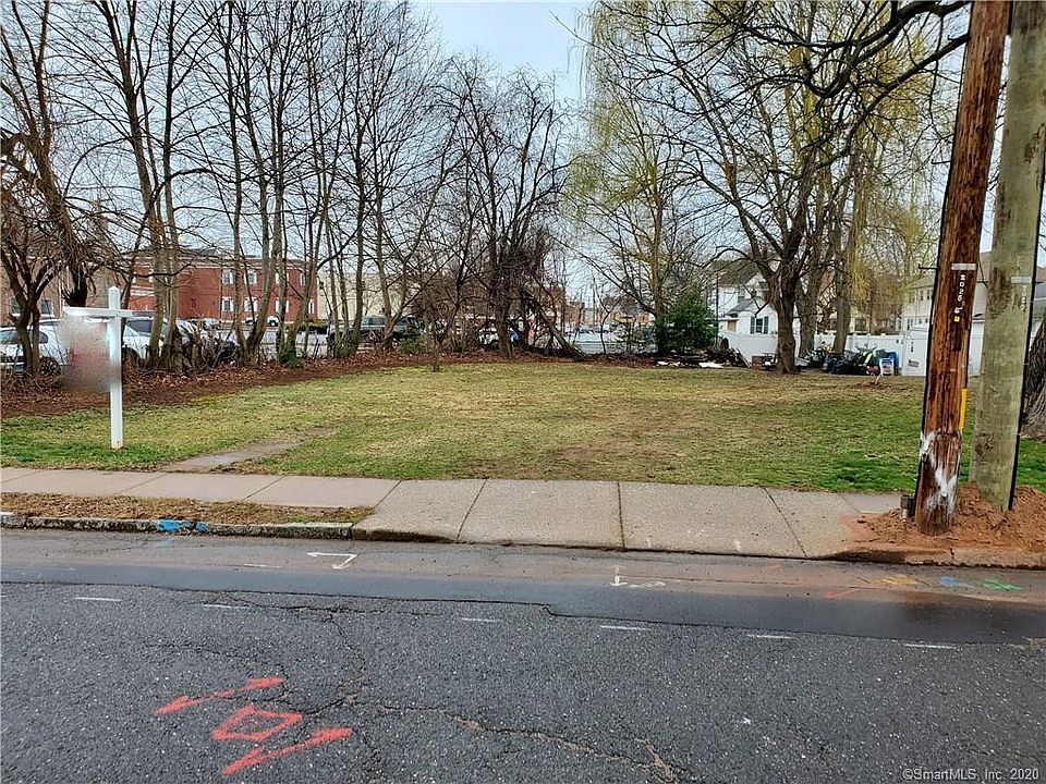 2nd image of 25 Eldridge St