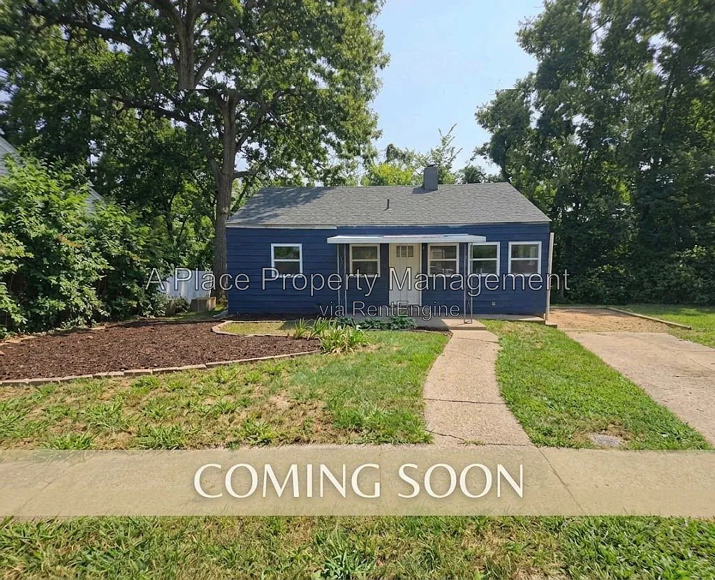 3 bed, 1.0 bath, 812 sqft, $1,750 — Photo 1