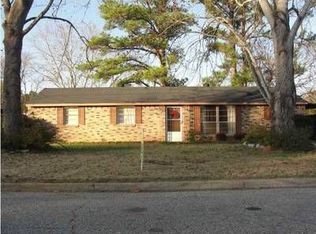 726 Mimosa Rd, Prattville, AL 36067