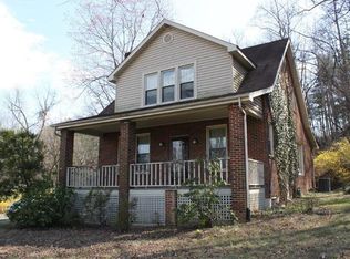 3830 Penn Forest Blvd, Roanoke, VA 24018