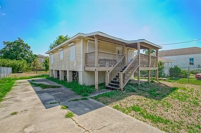 1st image of 4761 Eastview Dr