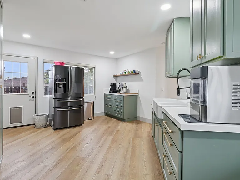 43 Corte Maria Ave — Photo 7