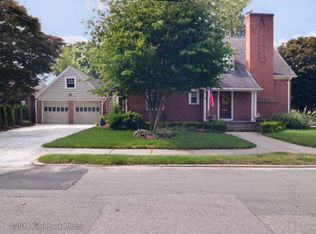 110 Olney Ave, North Providence, RI 02911