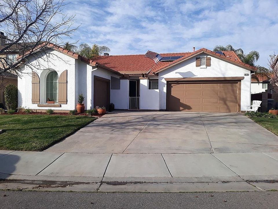 1st image of 28710 Heather Green Way