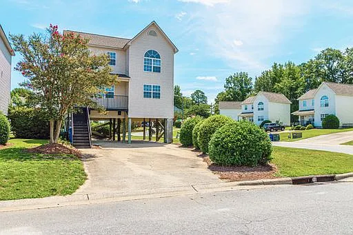 Riverwalk Group, LLC — Photo 1