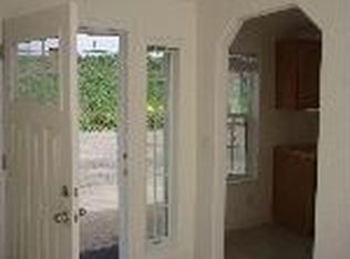 18 N Pioneer Ave, Woodland, CA 95776