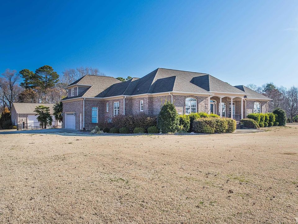 3824 Lassiter Rd, Four Oaks, NC 27524 Zillow