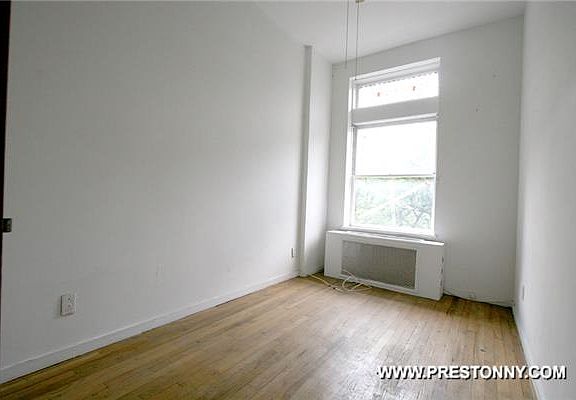 2nd image of 35 W 88th St APT 3f