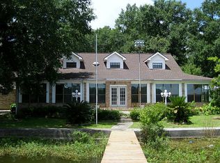 14238 Calvary Rd, Willis, TX 77318