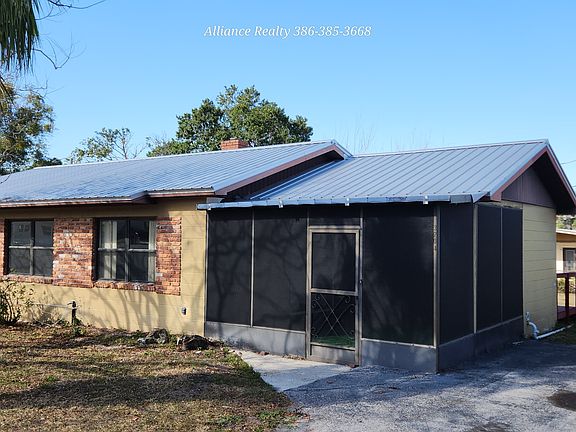 3rd image of 3204 Ross Cir