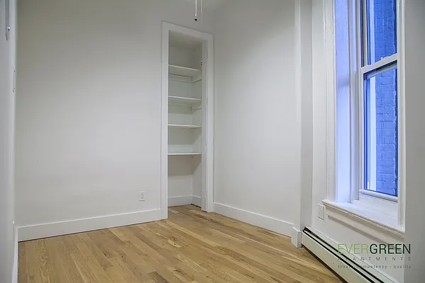 Rented by ERNY LLC | media 15