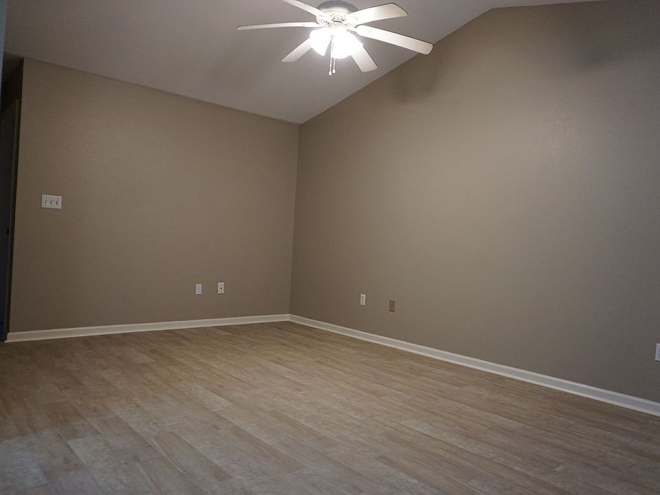 1st image of 1604 Latourette Ln #5