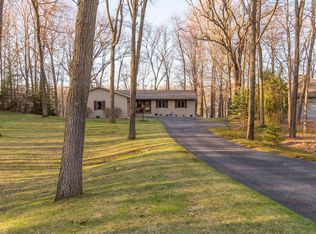 10929 Sandy Oak Trl, Cedar Springs, MI 49319