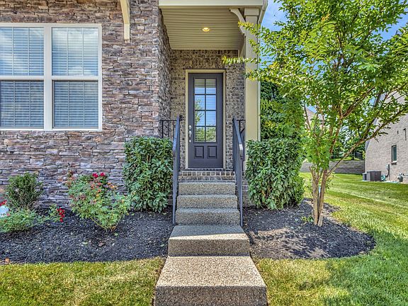 5th image of 4013 Devinney Dr
