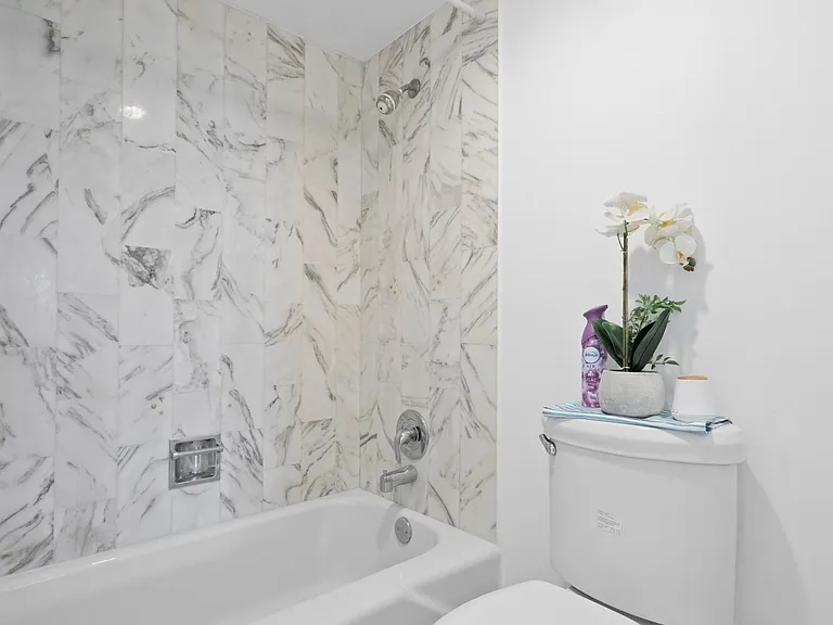 10777 W Sample Rd #508 — Photo 14