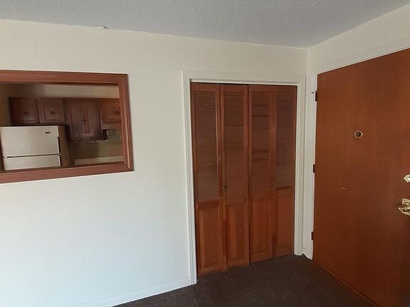 2nd image of 995 Atwood Ave APT 301