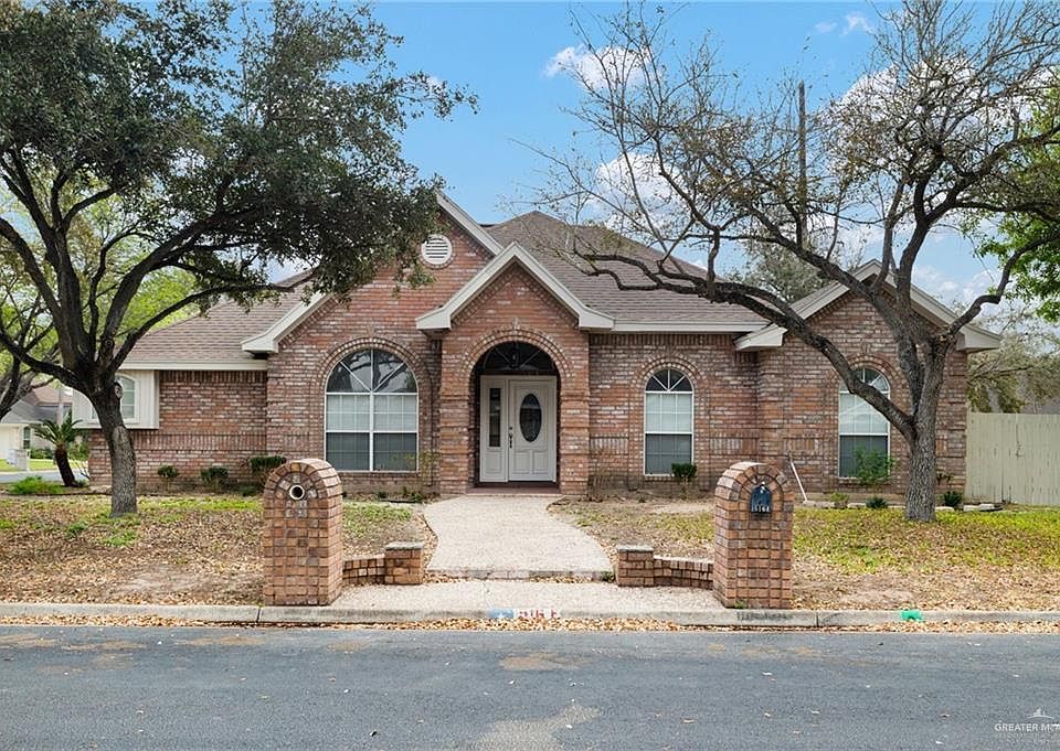 1st image of 516 E Wisteria Ave
