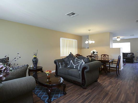3rd image of 26332 Thoroughbred Ln