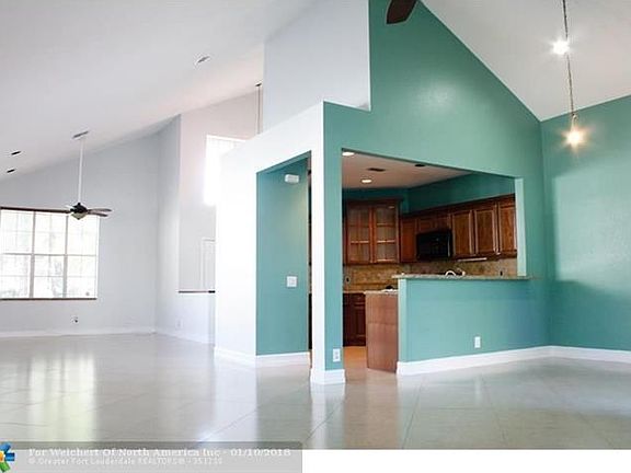 5th image of 171 Cameron Ct