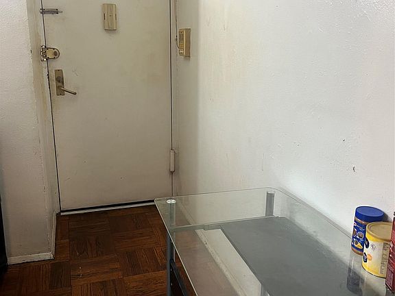 5th image of 1651 Metropolitan Avenue #5H