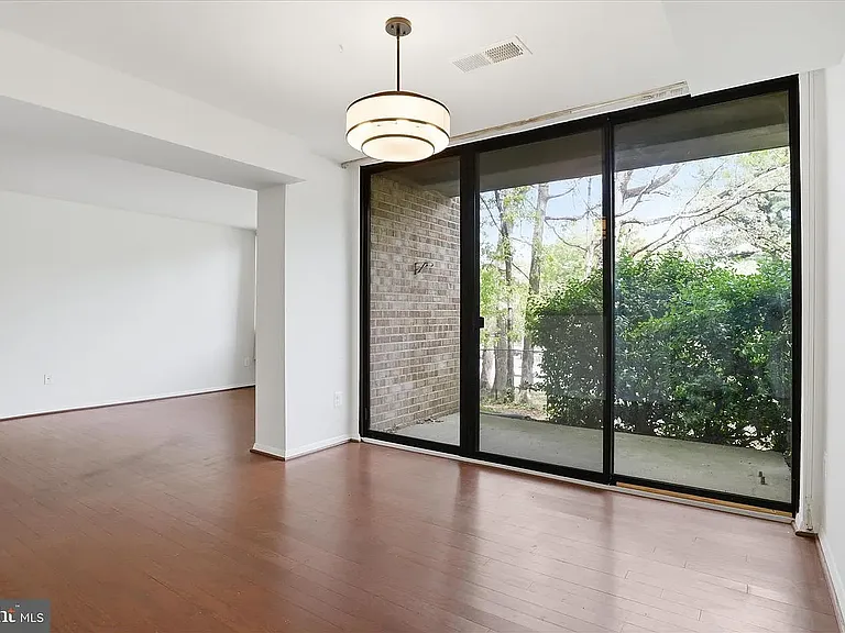 501 N Armistead St #T2 — Photo 9