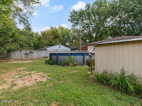4th image of 11704 Mondamon Dr