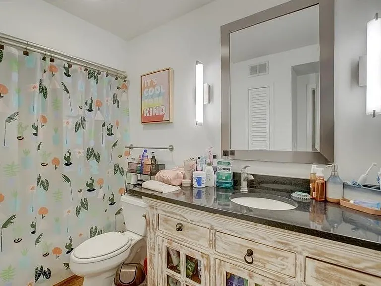 2990 NE 16th Ave #301 — Photo 20