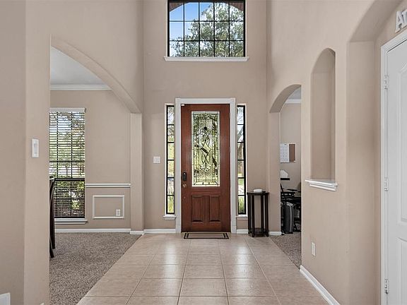 3rd image of 19310 Luna Falls Ct
