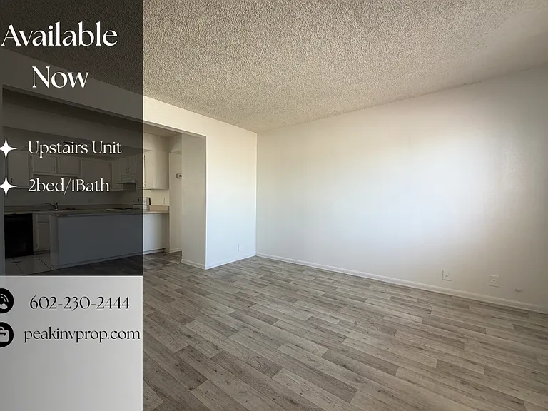 3205 E Earll Dr — Photo 1