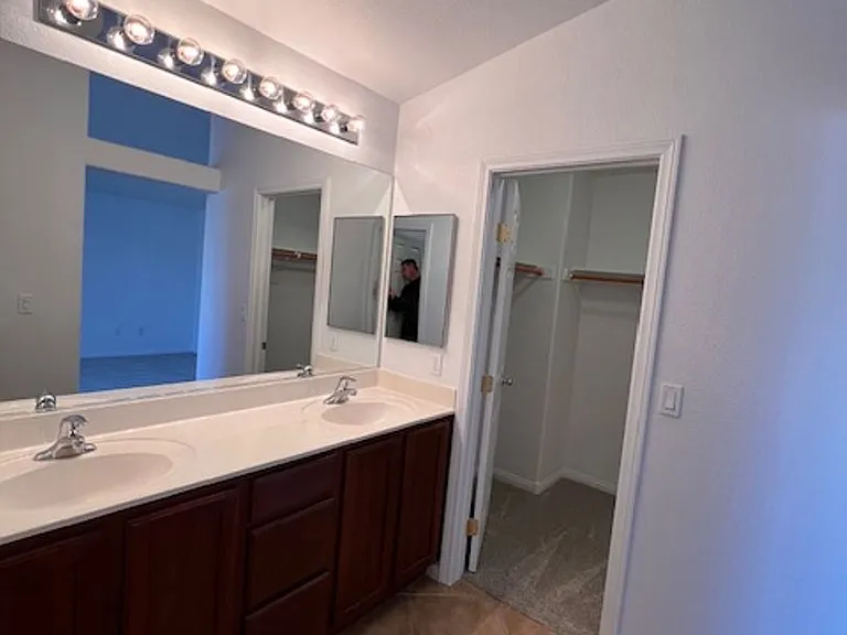 5473 Tinker Toy Ave — Photo 15