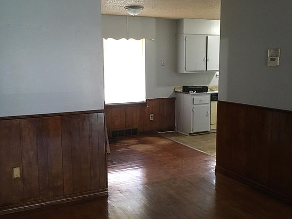 3rd image of 4416 NW 11th Ter