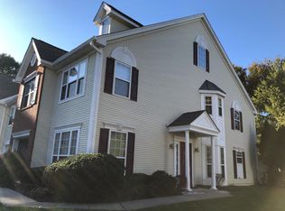 4 Painted Wagon Rd, Holmdel, NJ 07733