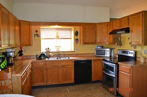 5th image of 7840 Montane Dr