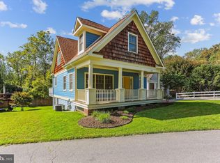 9812 Capitol View Ave, Silver Spring, MD 20910