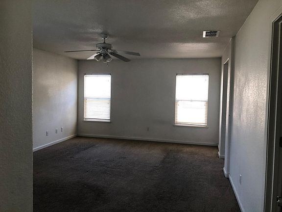 3rd image of 757 Bramblewood Ave