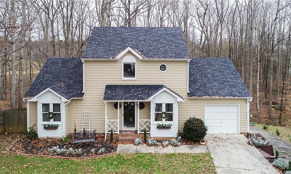 1st image of 4021 Sherry Ct