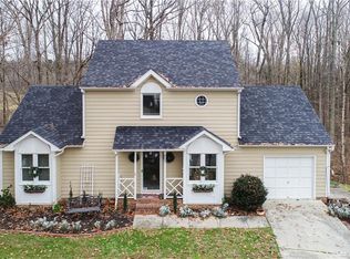 4021 Sherry Ct, Jamestown, NC 27282