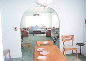 5th image of 518 Huron Ave