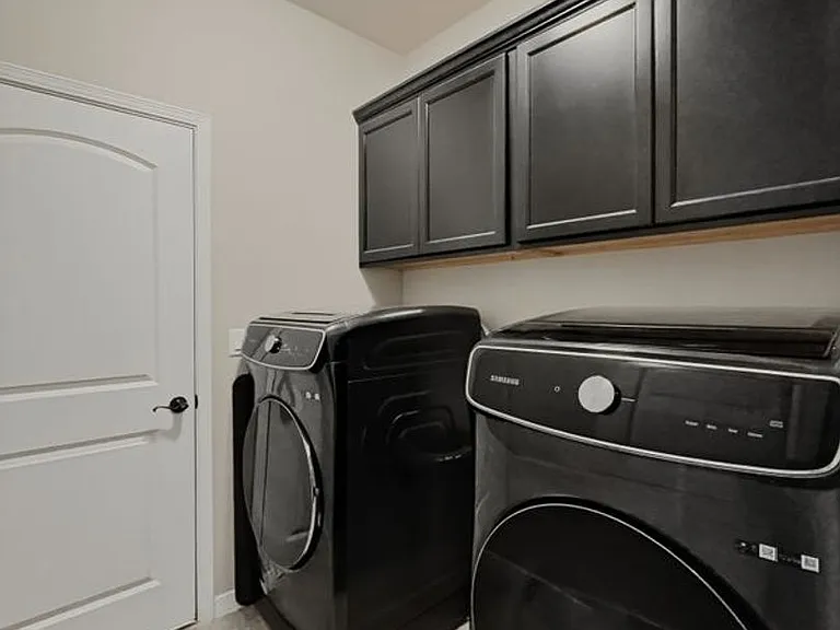 13655 Stonor Ct — Photo 23