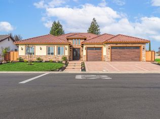 2009 Robin Hood Ln, Merced, CA 95340