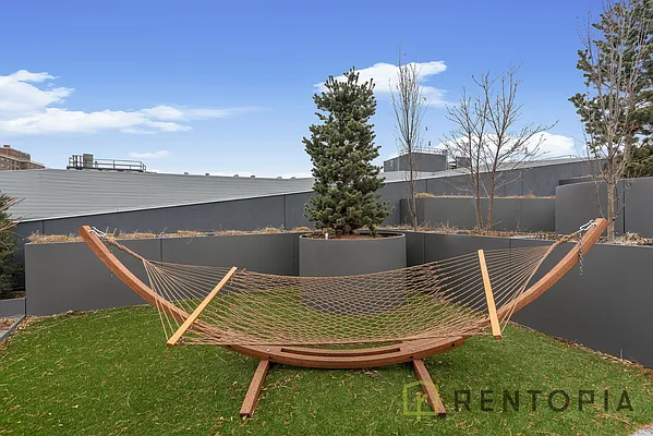 Rented by The KCI Group | media 25