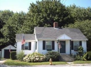 276 Market St, Warren, RI 02885
