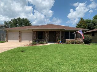 208 N 37th St, Nederland, TX 77627