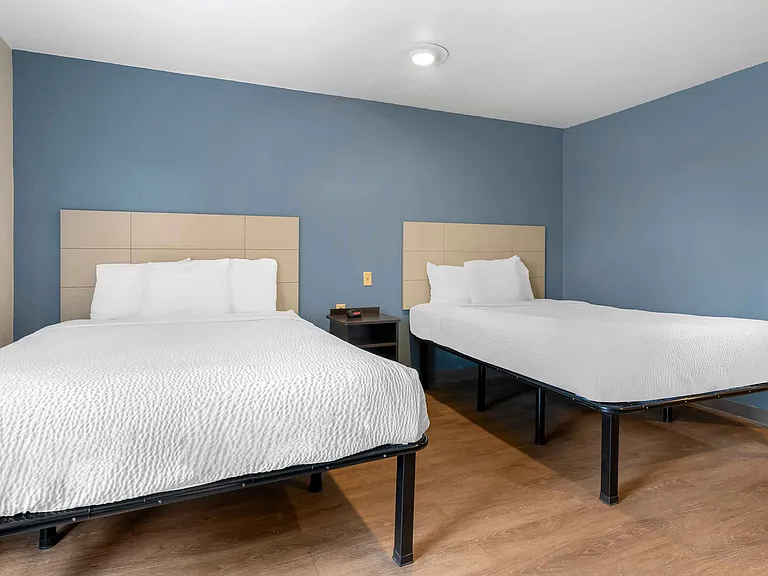 Studio Suite - 2 Queen Beds