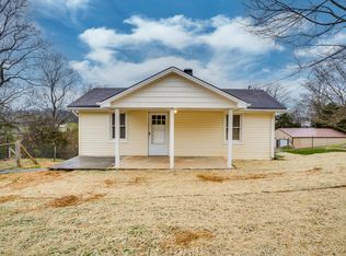 137 Hilton Hill Rd, Elizabethton, TN 37643