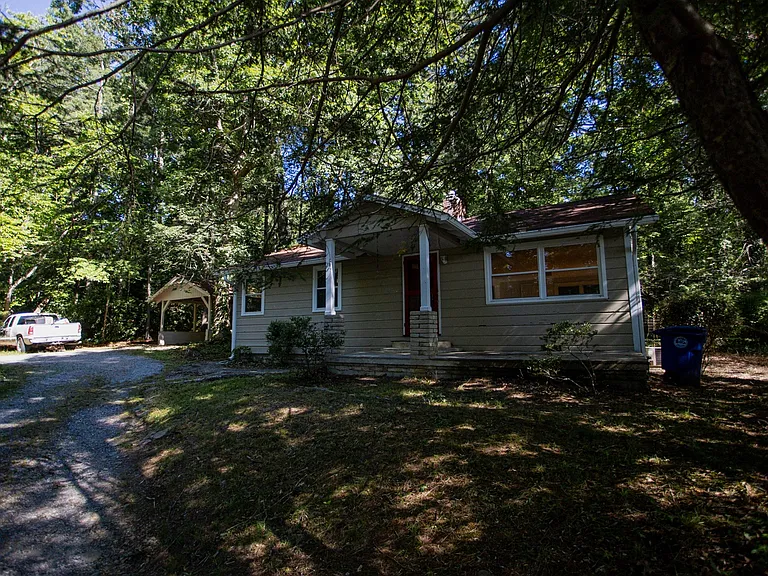42 Blue Ridge Assembly Dr — Photo 1
