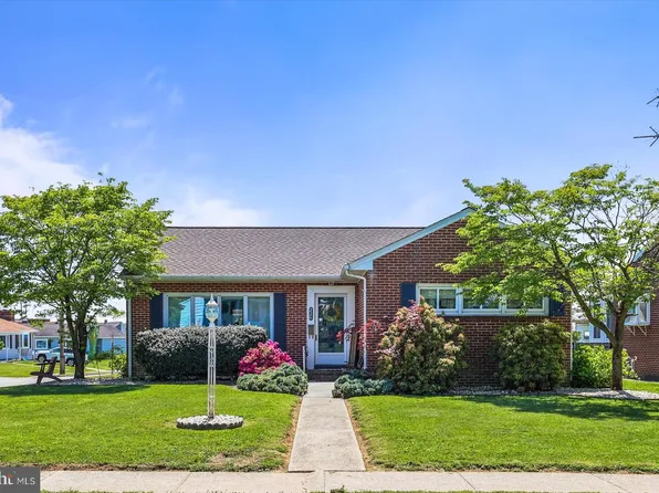 226 Diller Rd, Hanover, PA 17331