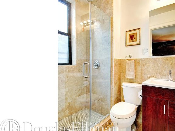 5th image of 514 W End Ave #10A