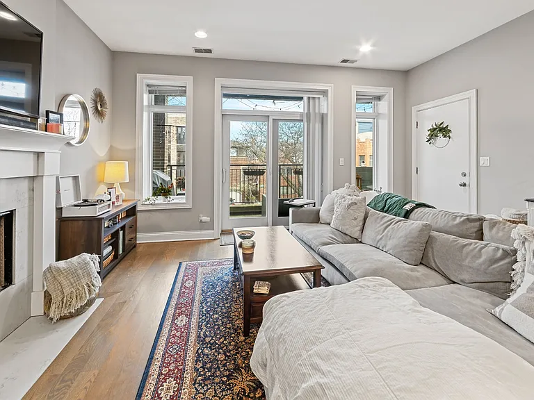 1513 W Diversey Pkwy #1517-2W — Photo 4