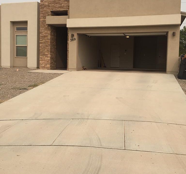 1st image of 389 Isaias Ave